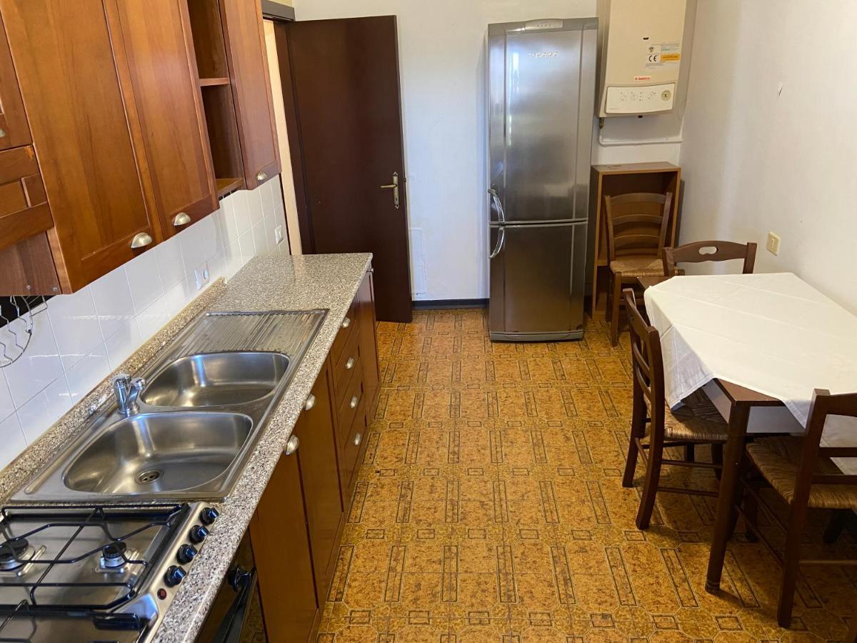 Casa Vacanze Cristina - Holiday House Apartment Ripatransone Bagian luar foto
