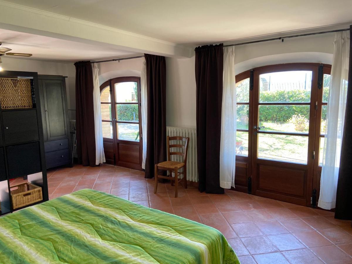 Casa Vacanze Cristina - Holiday House Apartment Ripatransone Bagian luar foto