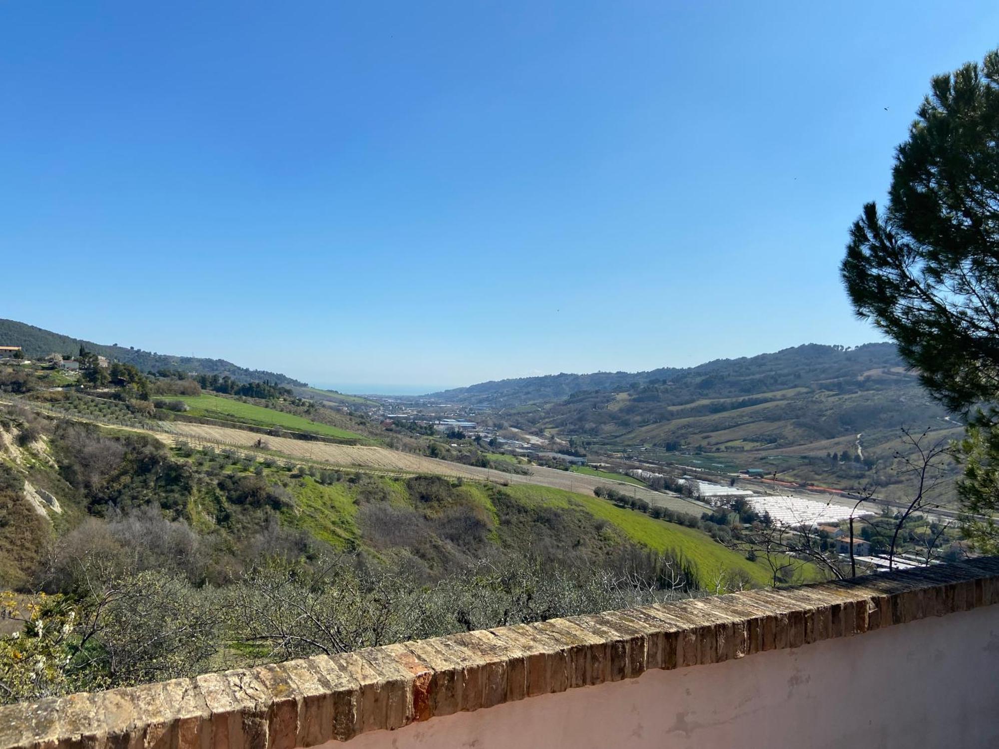 Casa Vacanze Cristina - Holiday House Apartment Ripatransone Bagian luar foto