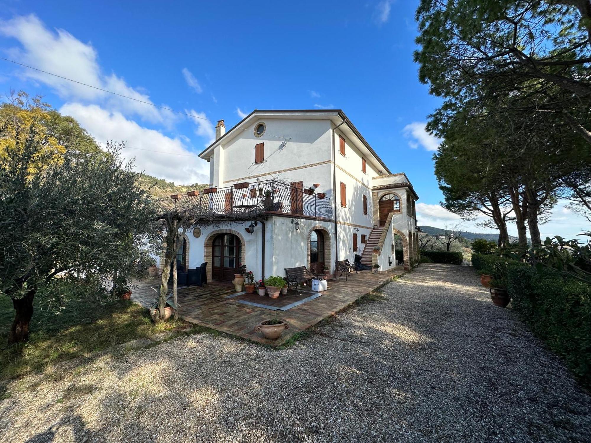 Casa Vacanze Cristina - Holiday House Apartment Ripatransone Bagian luar foto